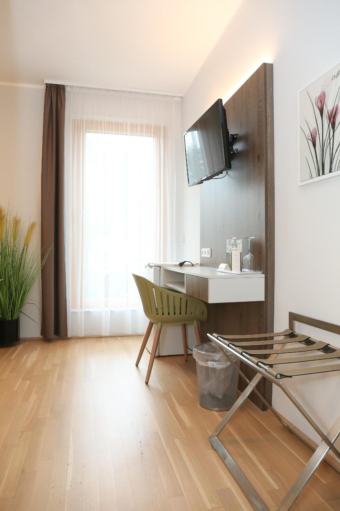 23-Hotel Schwadorf bei Wien 外观 照片
