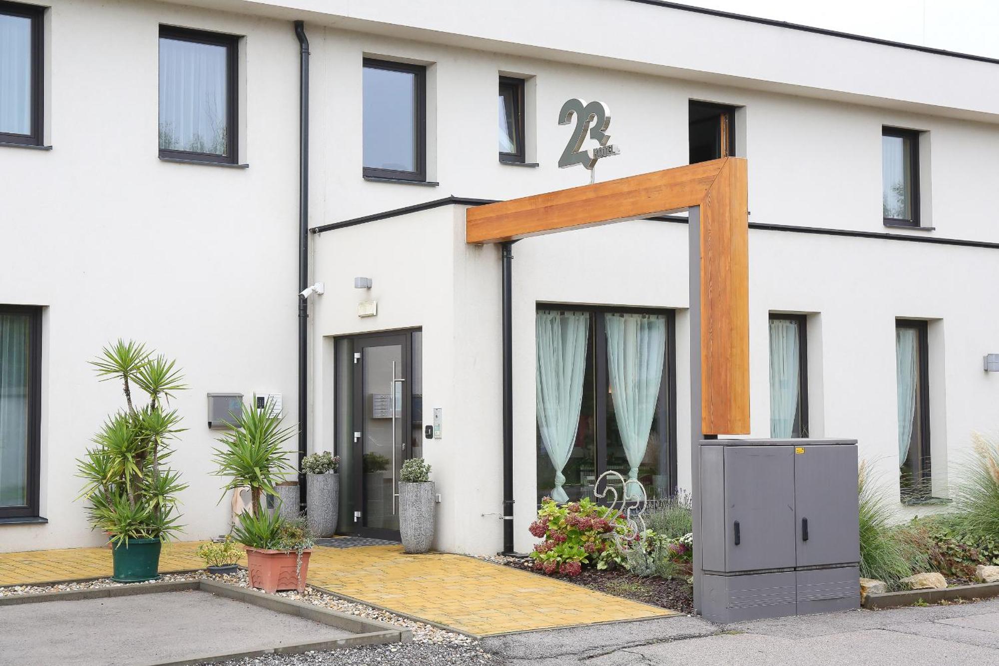 23-Hotel Schwadorf bei Wien 外观 照片
